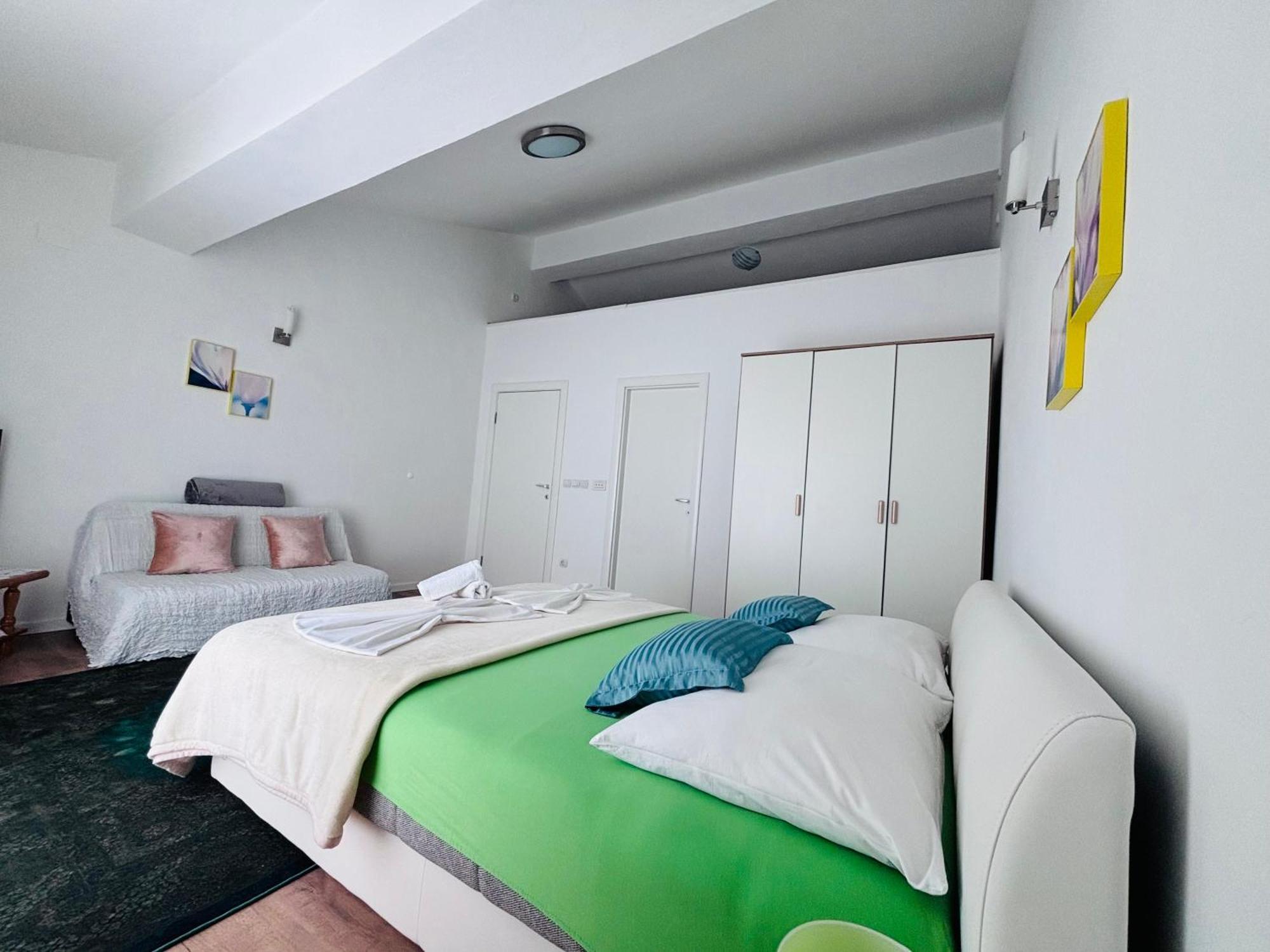 Rooms & App Minka Jadranovo Extérieur photo