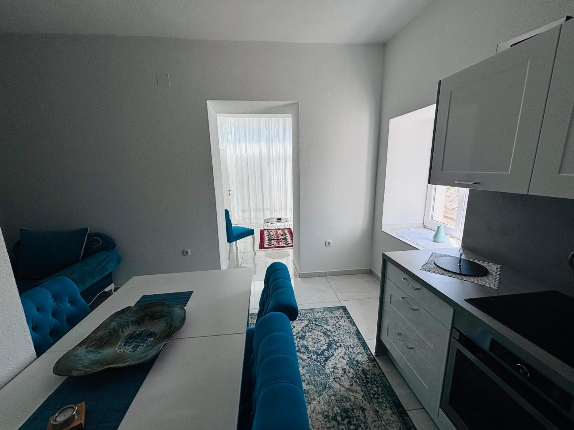 Rooms & App Minka Jadranovo Extérieur photo